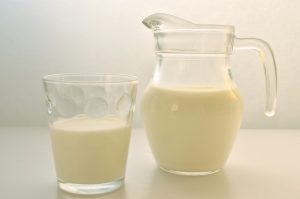 母乳を授乳中は【乳製品】は控えた方がいい理由とは！？